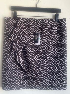 Vince Camuto Geometric Ruffle Skirt